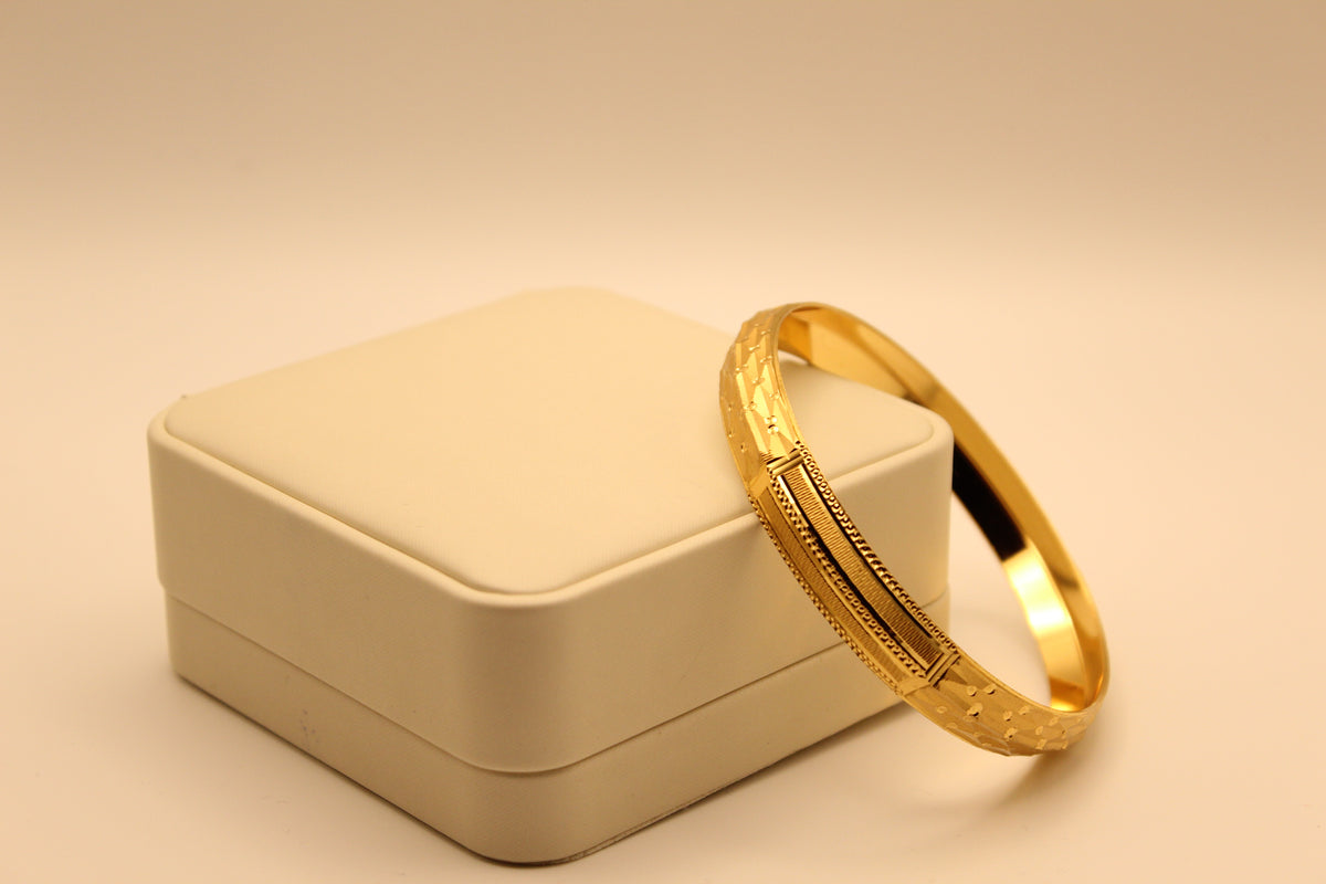Lightweight Designer Men's Kada