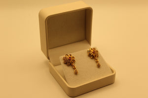 Floral Gold Necklace Set with Ruby Crystal - alternate view
